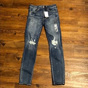 NWT AE HI RISE SATEEN JEGGINGS